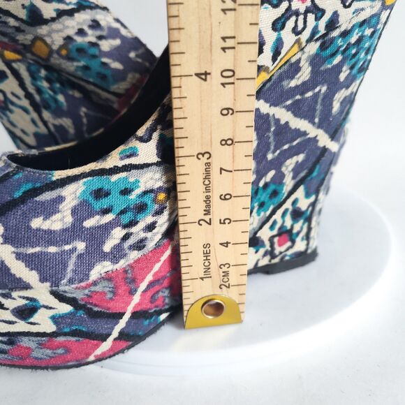 Steve Madden Pammyy Tribal Print Boho Vegan Platform Wedge 5" Heels Size 7.5 - Picture 8 of 9